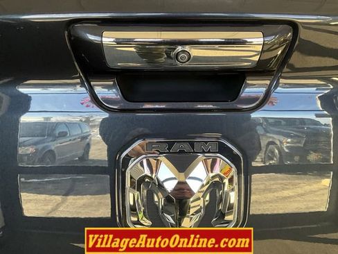 Used 2019 RAM 1500 Big Horn image 39