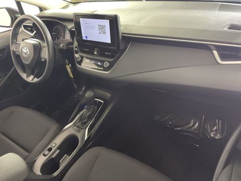 Used 2024 Toyota Corolla LE image 27