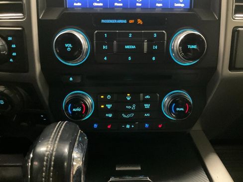 Used 2018 Ford F150 Lariat w/ Equipment Group 502A Luxury image 45