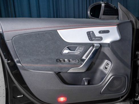 New 2025 Mercedes-Benz CLA 250 image 12