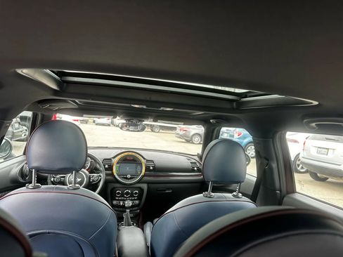 Used 2017 MINI Cooper Clubman image 25