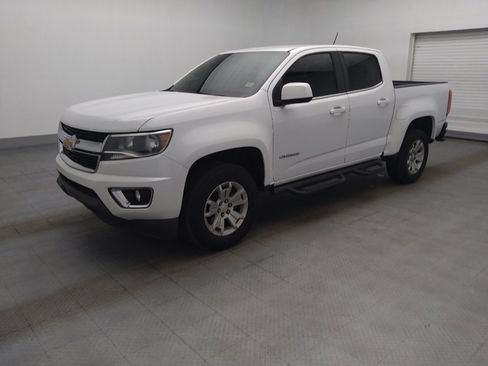 Used 2019 Chevrolet Colorado LT w/ LT Convenience Package RWD image 2