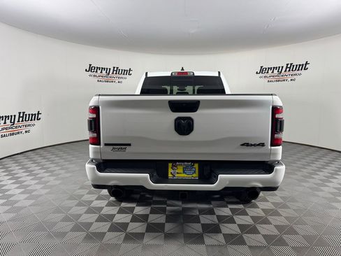 Used 2018 RAM 2500 Tradesman w/ Chrome Appearance Group AWD/4WD image 8