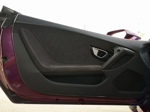 Used 2016 Lamborghini Huracan LP 610-4 AWD/4WD image 18