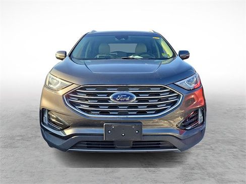 Used 2019 Ford Edge SEL w/ Equipment Group 201A image 2