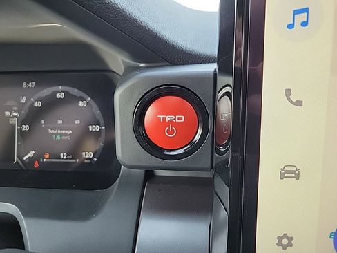 New 2026 Toyota Tacoma TRD Off-Road w/ TRD Off Road Upgrade Package AWD/4WD image 25
