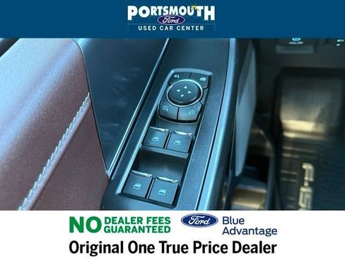 Used 2022 Ford F150 Lariat w/ Equipment Group 502A High image 36