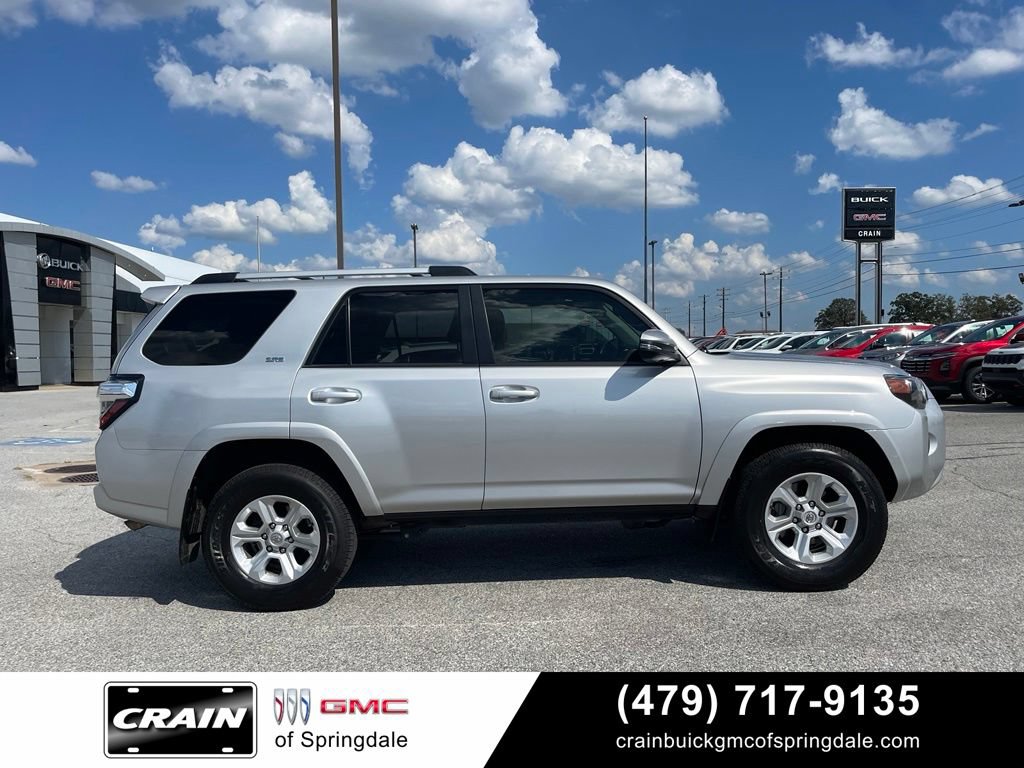 Used 2023 Toyota 4Runner SR5 Premium w/ Moonroof Package RWD image 9