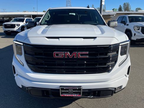 New 2026 GMC Sierra 1500 Elevation image 2