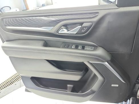 Used 2021 GMC Yukon XL Denali w/ Denali Premium Package image 37