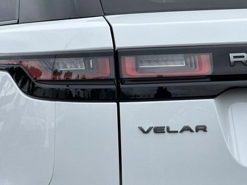 Certified 2022 Land Rover Range Rover Velar R-Dynamic S AWD/4WD image 26