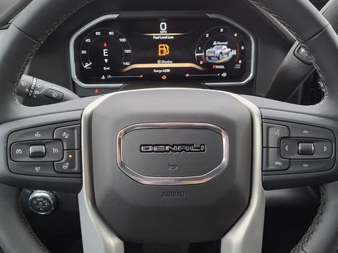 New 2026 GMC Sierra 2500 Denali w/ Denali Reserve Package image 13