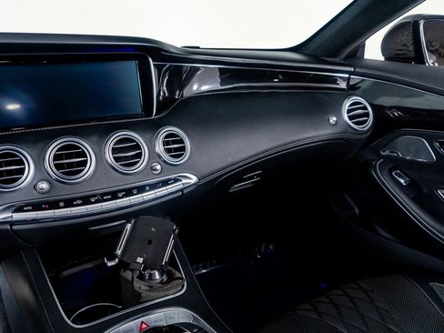 Used 2017 Mercedes-Benz S 550 S 550 image 41