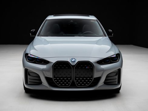Used 2023 BMW i4 M50 w/ Premium Package AWD/4WD image 7