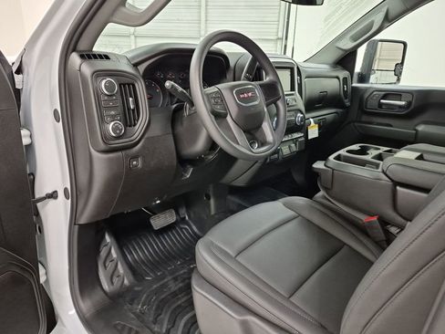 New 2026 GMC Sierra 2500 Pro image 10