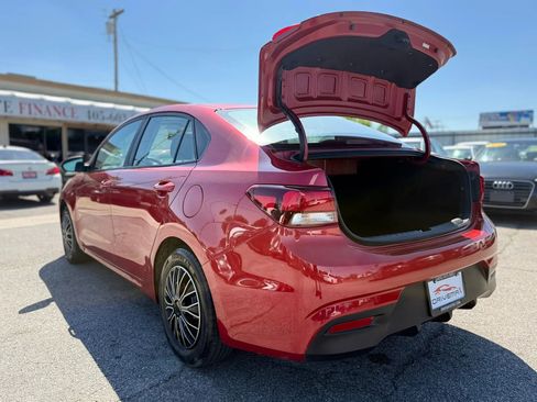 Used 2019 Kia Rio S image 36