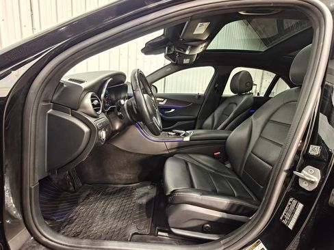 Used 2021 Mercedes-Benz C 300 4MATIC Sedan image 32