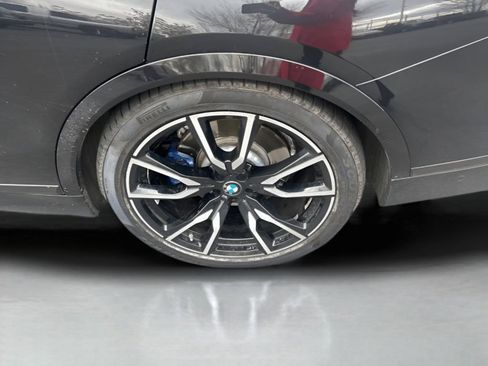 Used 2019 BMW X7 xDrive50i w/ M Sport Package image 16