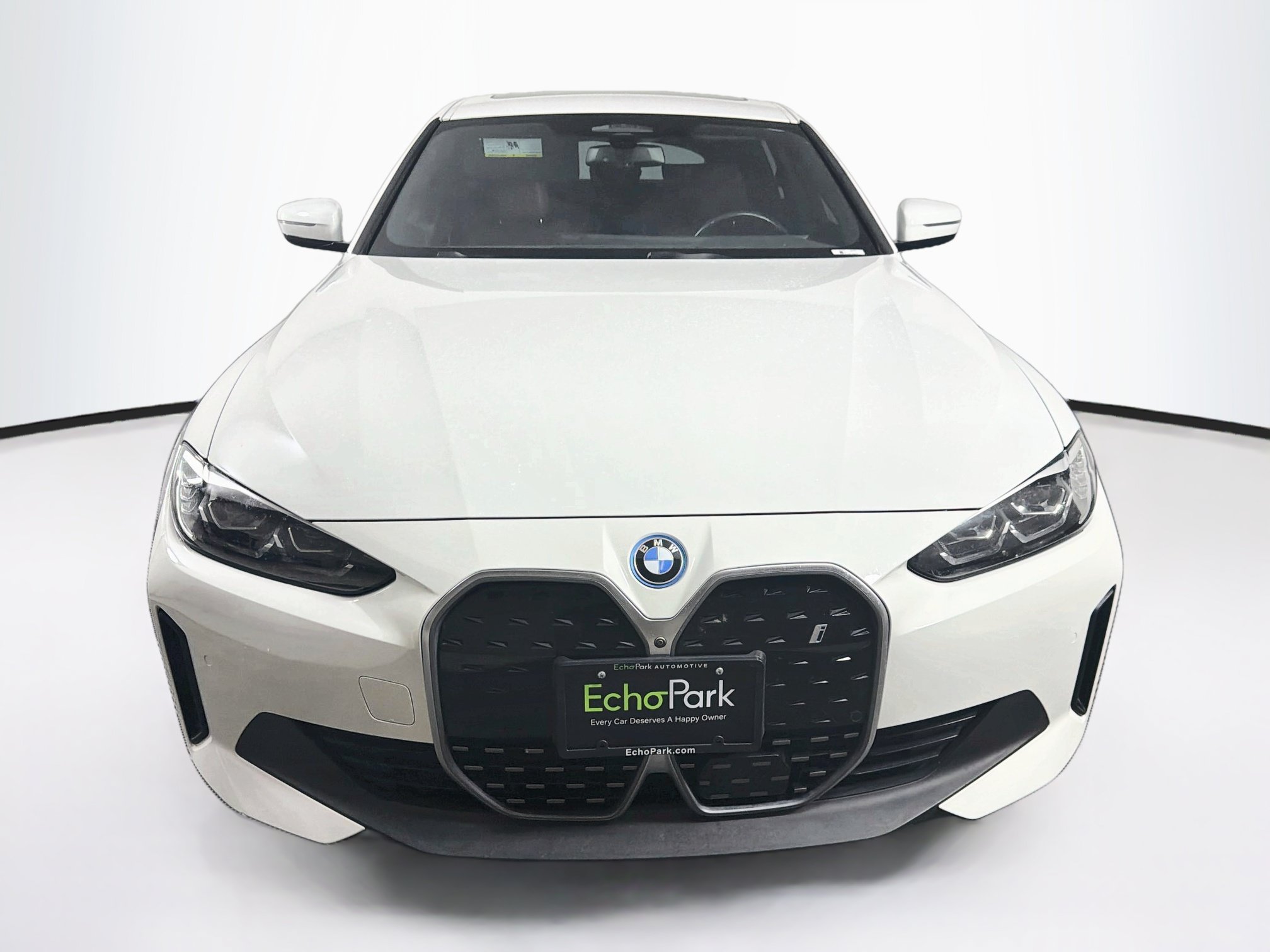 Used 2024 BMW i4 eDrive35 w/ Premium Package RWD image 2