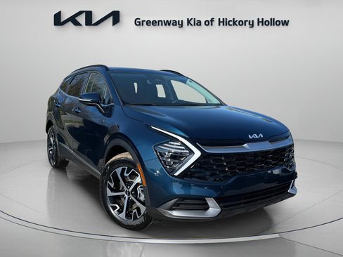 New 2025 Kia Sportage EX w/ EX Premium Package AWD/4WD image 2