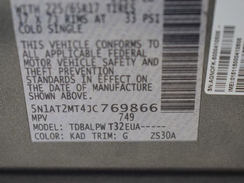 Used 2018 Nissan Rogue S FWD image 32