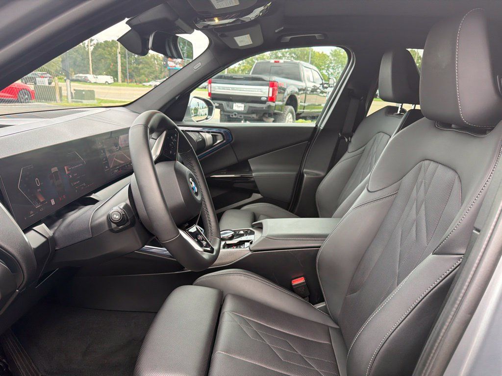 Used 2026 BMW X3 xDrive30i AWD/4WD image 6