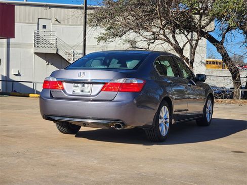 Used 2015 Honda Accord EX image 6