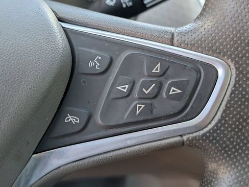 Used 2022 Chevrolet Malibu LT FWD image 19