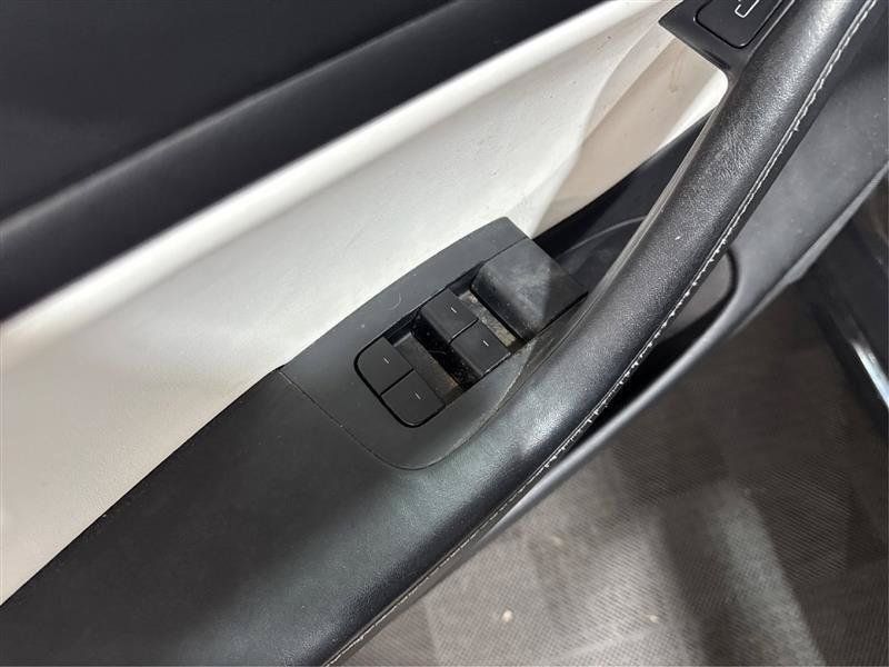 Used 2021 Tesla Model 3 Standard Range Plus RWD image 31
