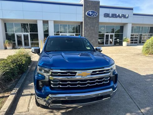Used 2022 Chevrolet Silverado 1500 LTZ w/ LTZ Convenience Package II AWD/4WD image 2