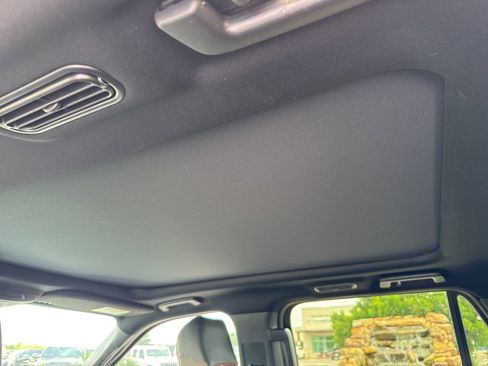 Used 2020 Ford Expedition King Ranch image 11