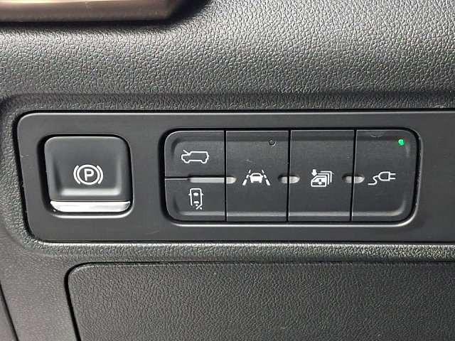 Used 2025 GMC Hummer EV 3X AWD/4WD image 9