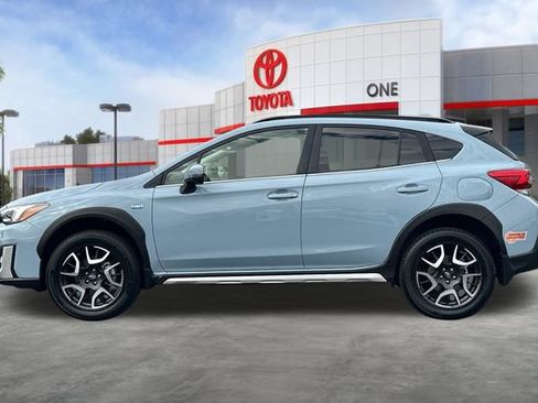 Used 2019 Subaru Crosstrek Hybrid w/ Moonroof Package w/Navigation AWD/4WD image 8
