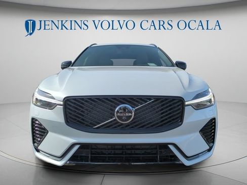 New 2026 Volvo XC60 B5 Plus w/ Protection Package Premier AWD/4WD image 8