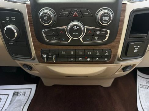 Used 2017 RAM 2500 Laramie w/ Convenience Group image 27