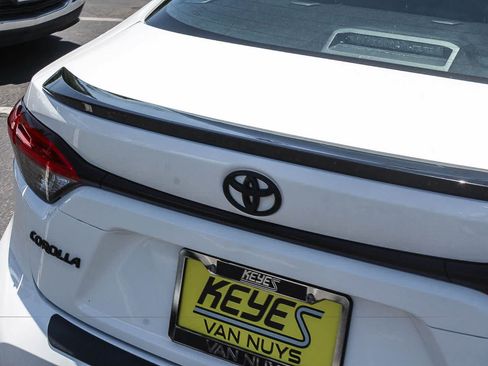 Used 2024 Toyota Corolla Sedan w/ SE Convenience Package FWD image 9
