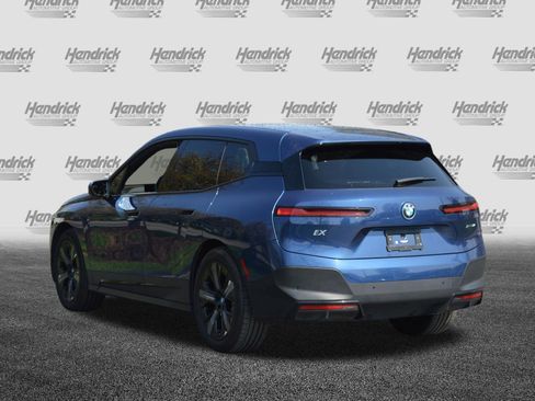 Used 2023 BMW iX xDrive50 w/ Premium Package image 9