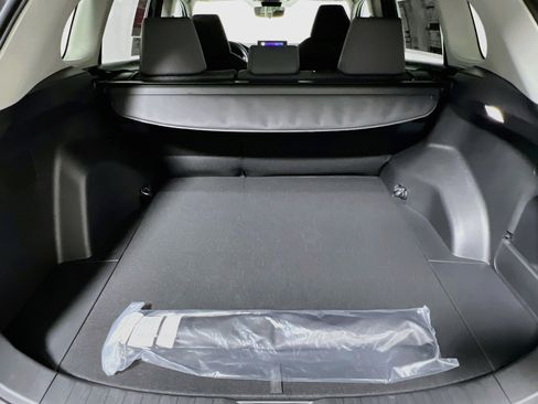 Used 2025 Toyota RAV4 XLE w/ Convenience Package FWD image 34