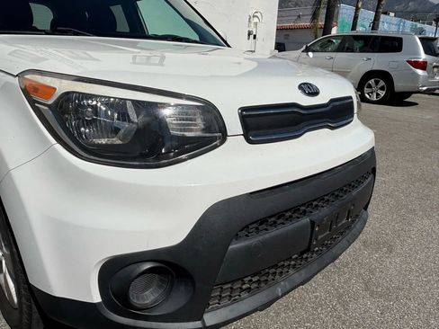 Used 2019 Kia Soul ! image 16