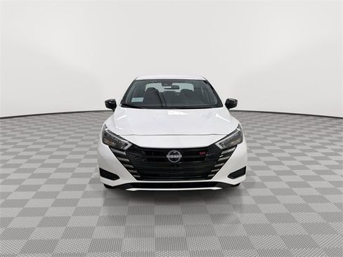 New 2025 Nissan Versa SR image 3