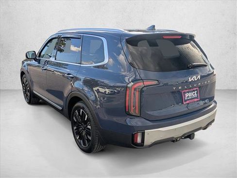Used 2024 Kia Telluride SX w/ Towing Package image 7
