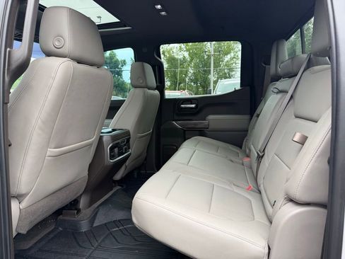 Used 2019 Chevrolet Silverado 1500 LTZ w/ LTZ Premium Package AWD/4WD image 26