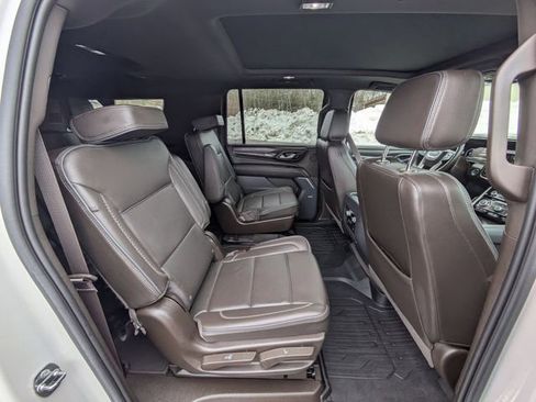 Used 2023 GMC Yukon XL Denali w/ LPO, Floor Liner Package image 38