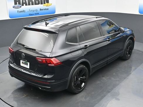 Used 2023 Volkswagen Tiguan SE R-Line FWD image 27