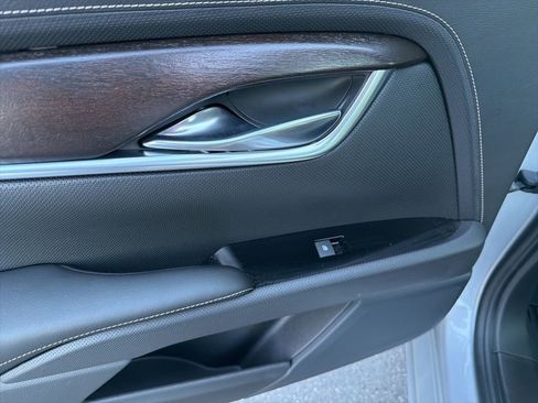 Used 2019 Cadillac XTS Luxury w/ Driver Awareness Package image 42