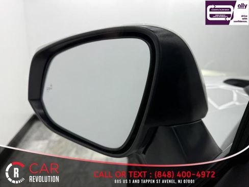 Used 2024 Toyota RAV4 Adventure image 40