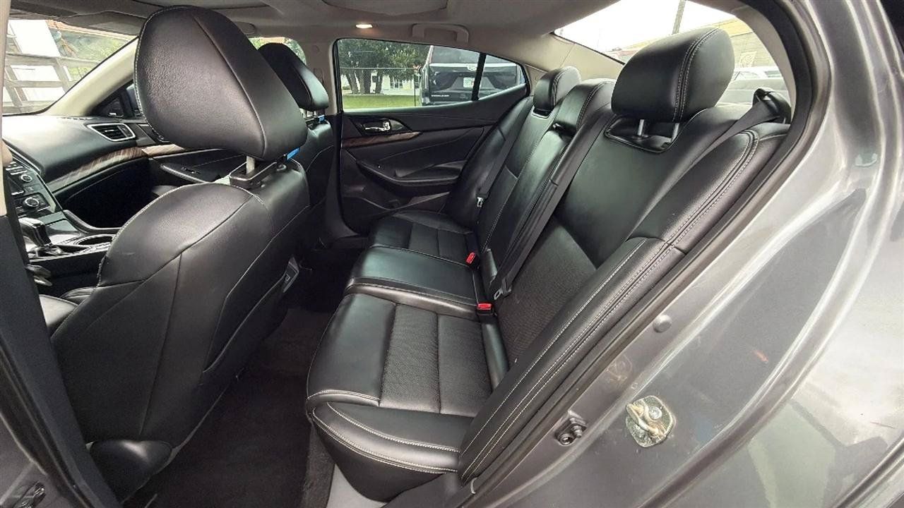 Used 2018 Nissan Maxima 3.5 SL FWD image 23