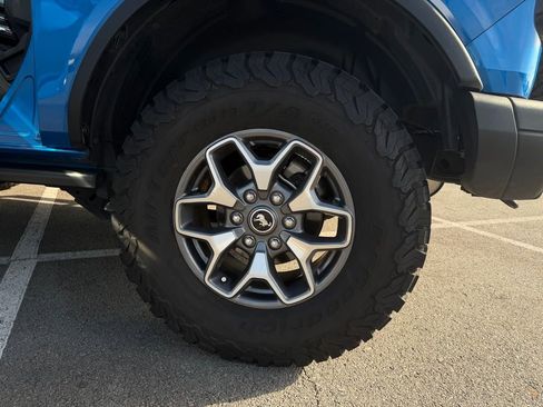 Used 2024 Ford Bronco Badlands image 37