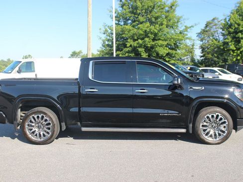 Used 2024 GMC Sierra 1500 Denali Ultimate AWD/4WD image 8