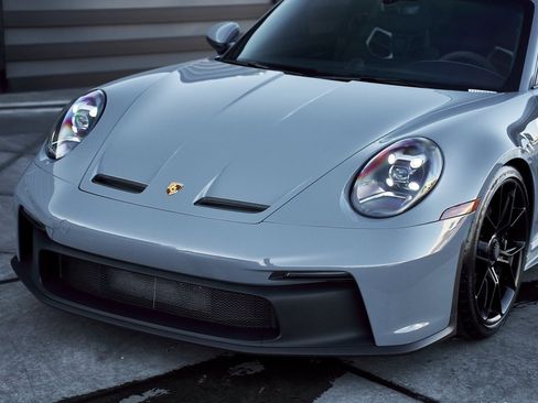 Used 2023 Porsche 911 GT3 image 5